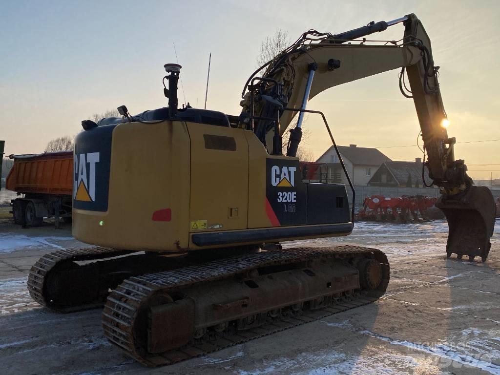 CAT 320 EL RR حفارات زحافة