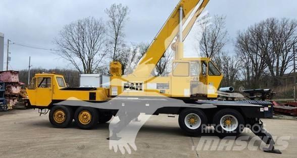 P&H T300A شاحنات الرافعات