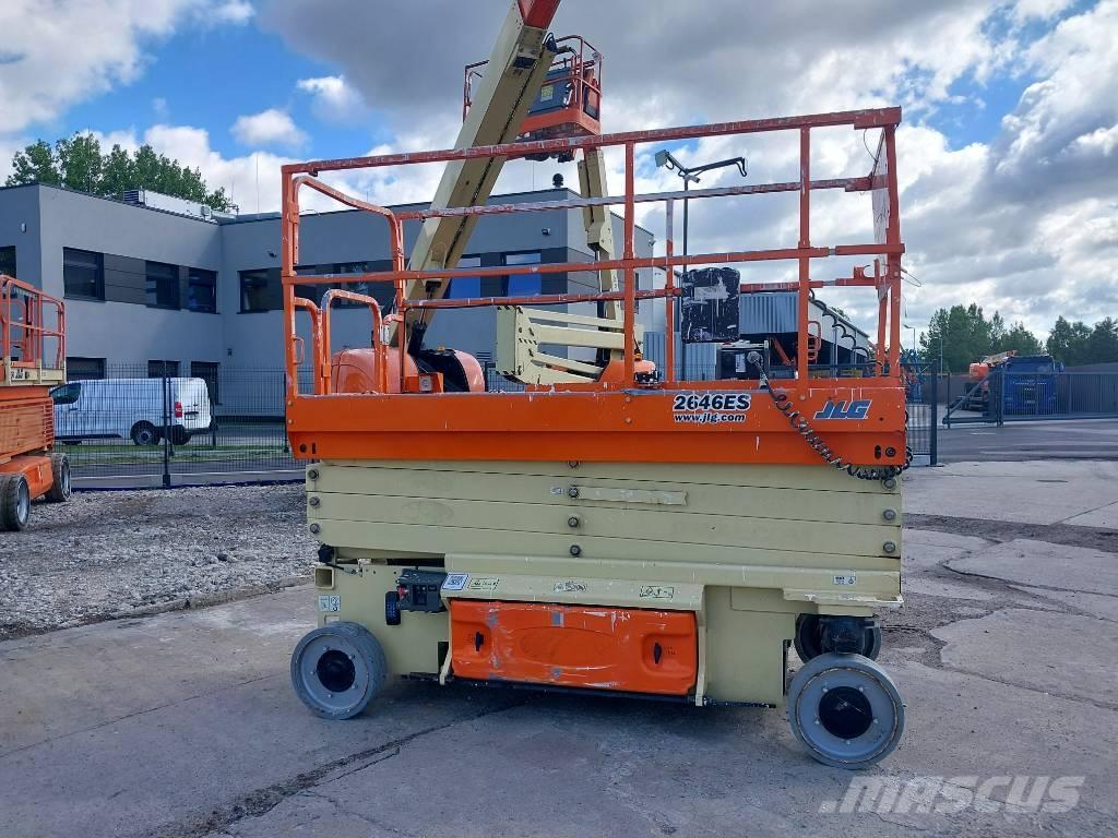 JLG ES 2646 رافعات مقصية الشكل