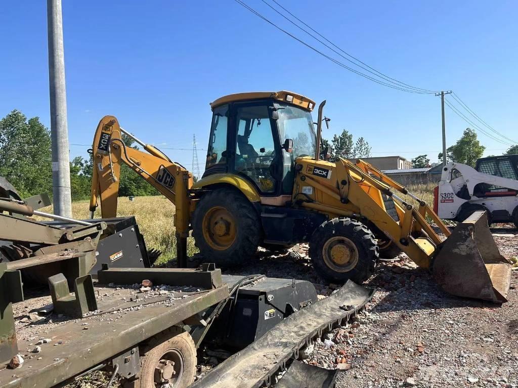 JCB 3 CX لوادر ذات جرافات عكسية
