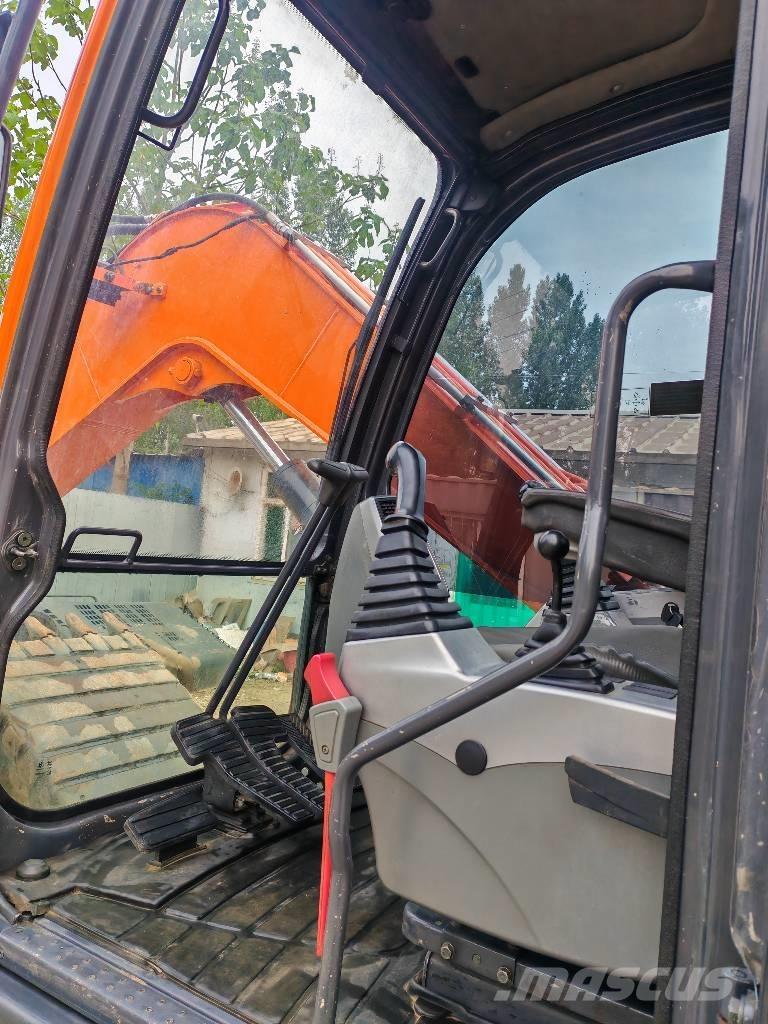 Doosan DX75-9C حفارات وسط 7 طن - 12 طن
