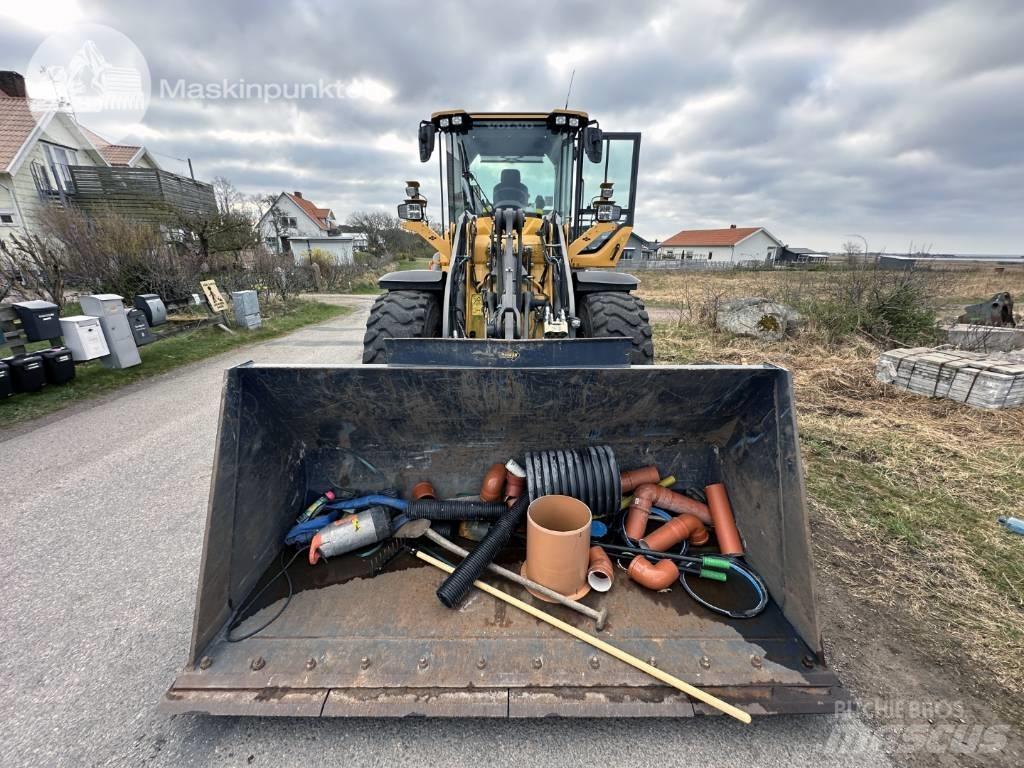 Volvo L 60 H لوادر بعجل