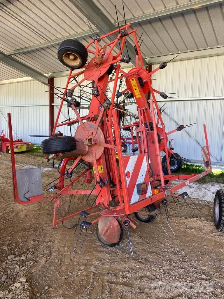 Kuhn GF 6502 مكابس وميبسات التبن