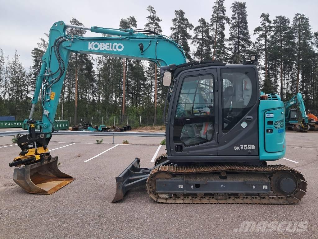 Kobelco SK75SR-7 حفارات وسط 7 طن - 12 طن