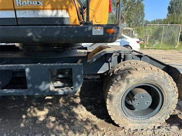 Hyundai 210W حفارات بعجل