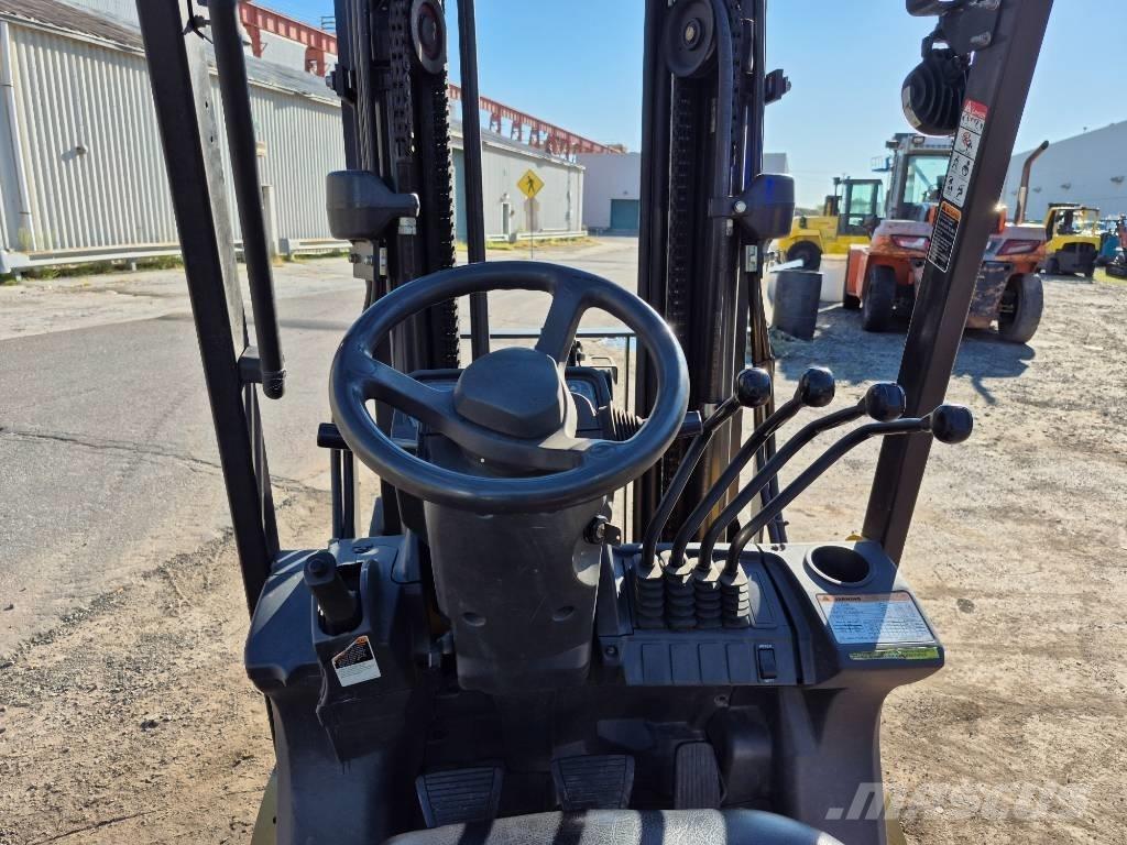 CAT 2C 5000 شاحنات ذات رافعات شوكية - أخرى
