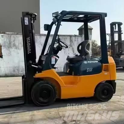 Toyota FD15 شاحنات الديزل