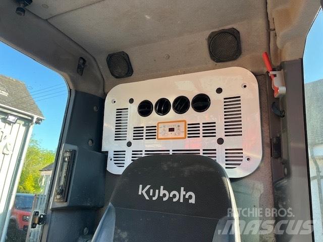 Kubota U 48-4 حفارات صغيرة أقل من 7 طن (حفارات صغيرة)