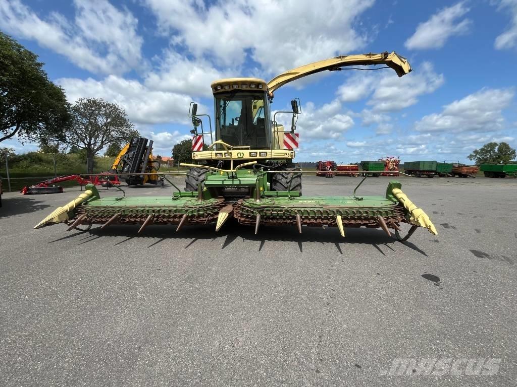 Krone Big X 500 علافات ذاتية الدفع