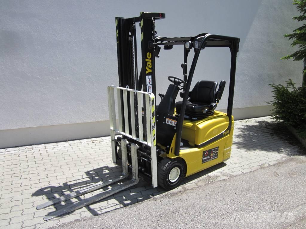 Yale ERP15VT شاحنات ذات رافعات شوكية تعمل بالكهرباء