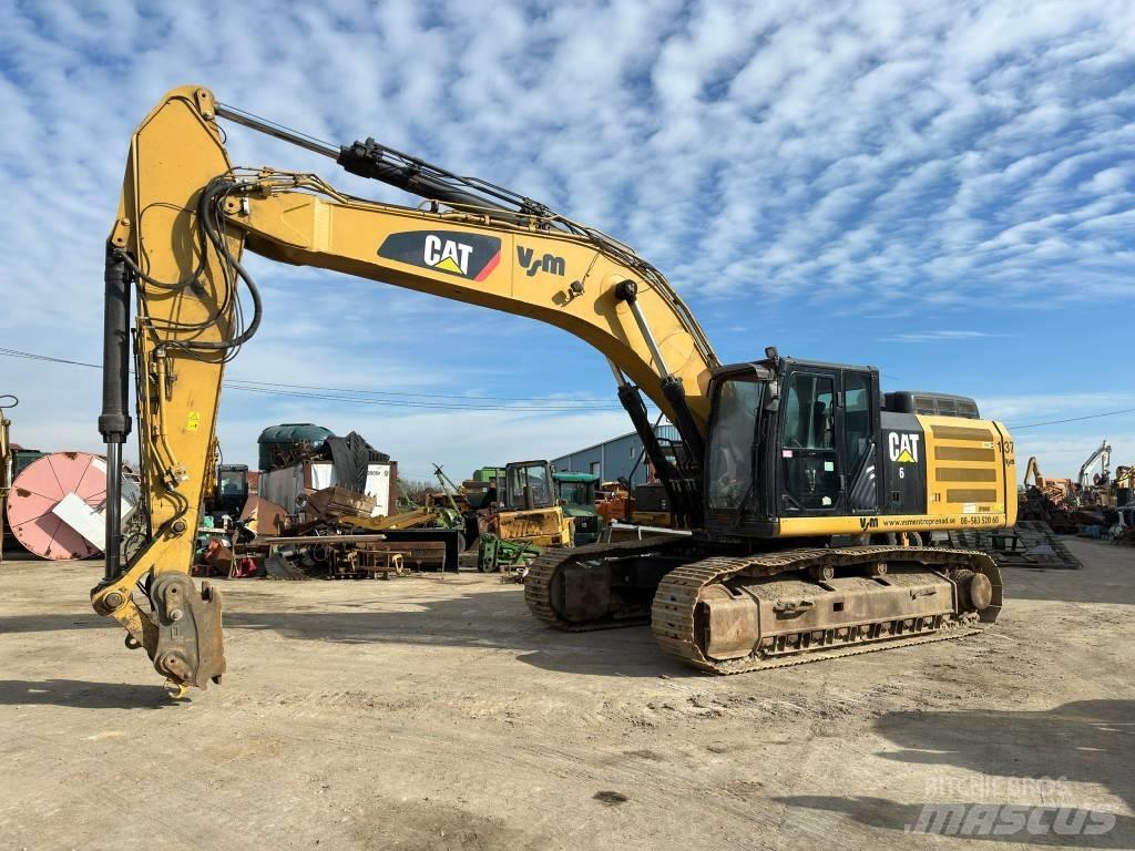 CAT 336 EL H حفارات زحافة