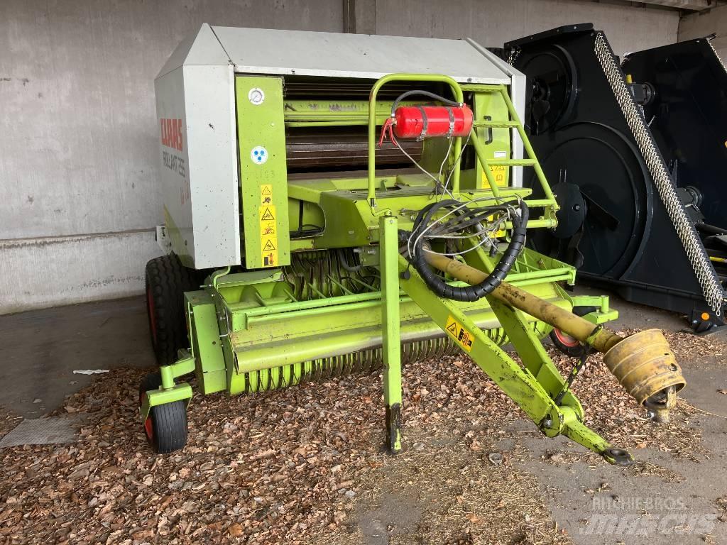 CLAAS Rollant 255 RC محزمات مستديرة