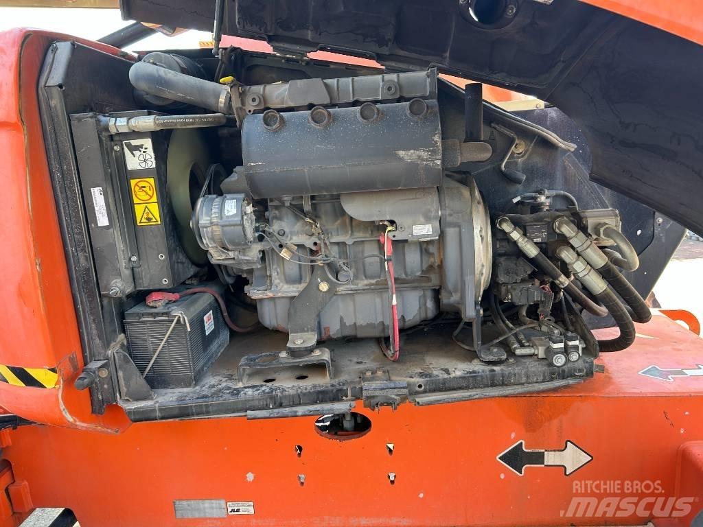 JLG 600 AJ رافعات سلة مفصلية