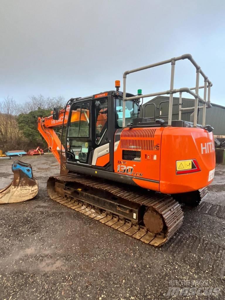 Hitachi ZX130 LCN-7 حفارات زحافة
