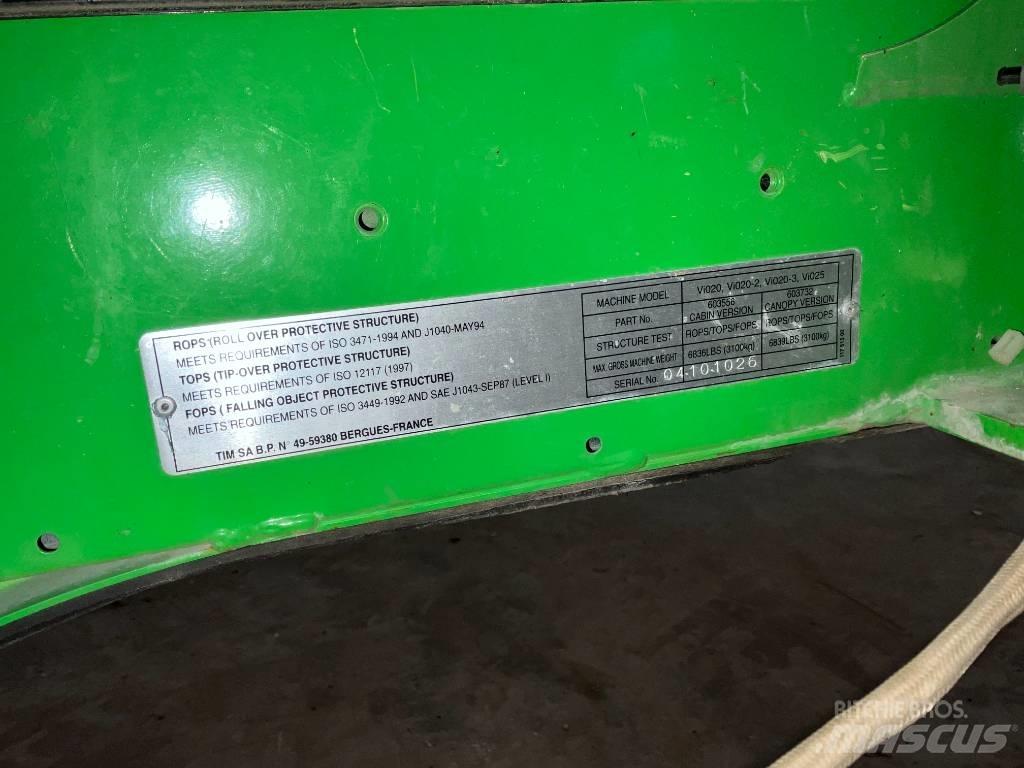 Yanmar Vio 20 / vio 25 كابينة والداخلية