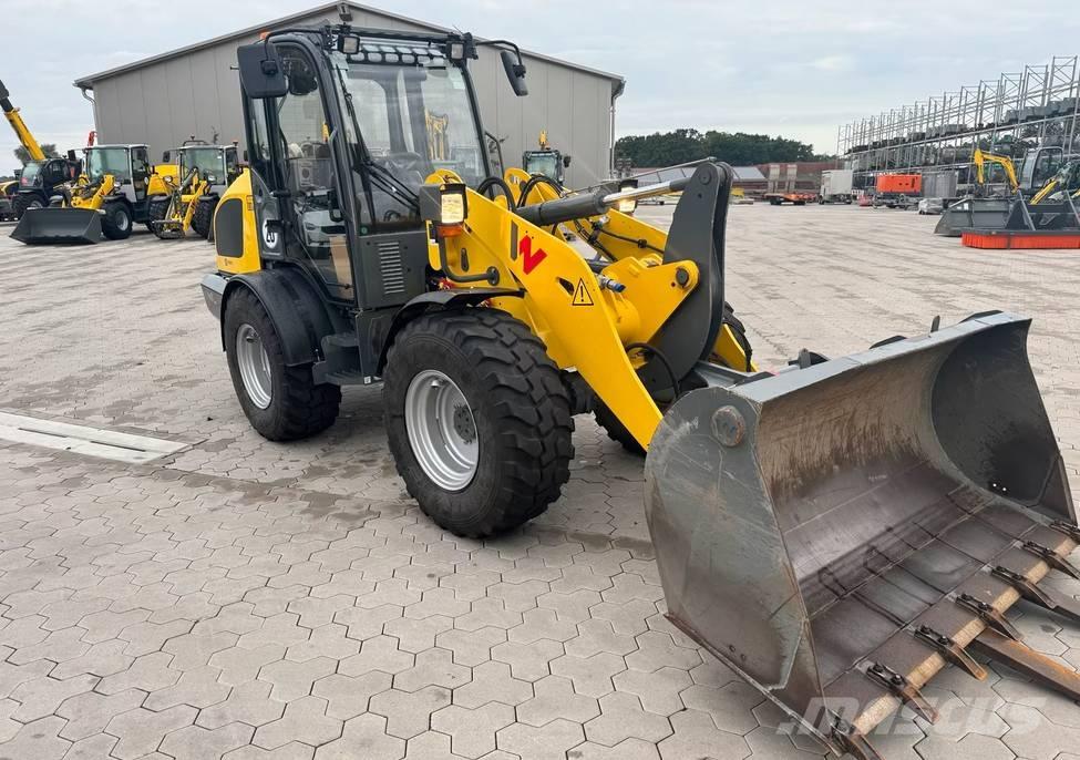 Wacker Neuson WL 44 لوادر بعجل