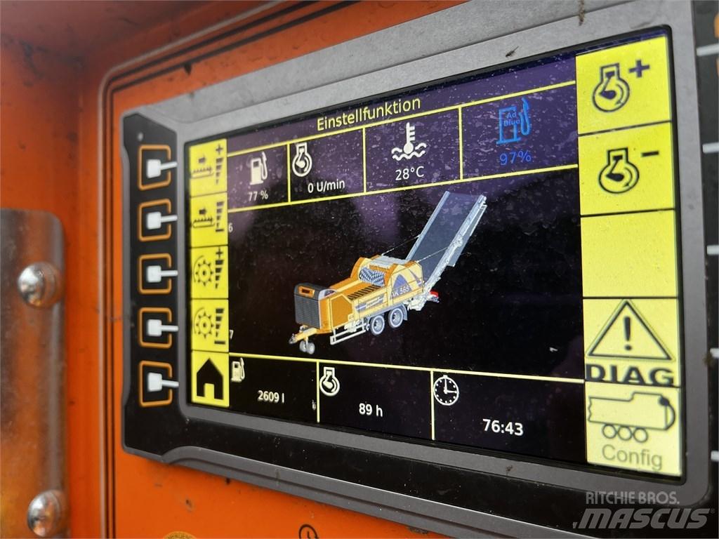 Doppstadt AK565 ماكينات تقطيع أخشاب الحراجة