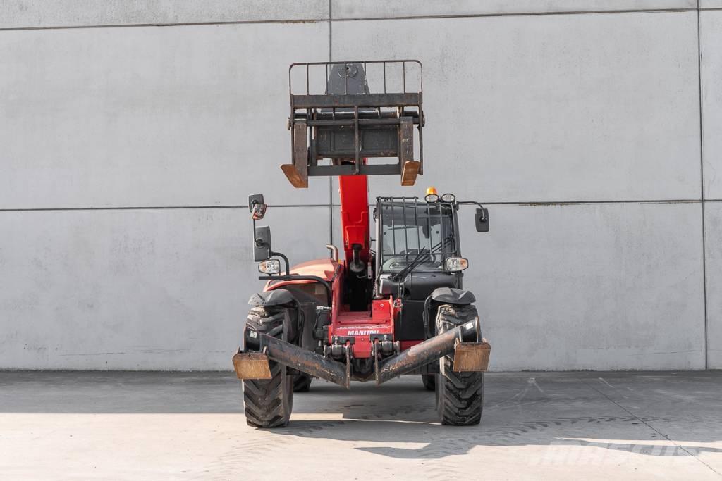 Manitou MT 1135 مناولات متداخلة