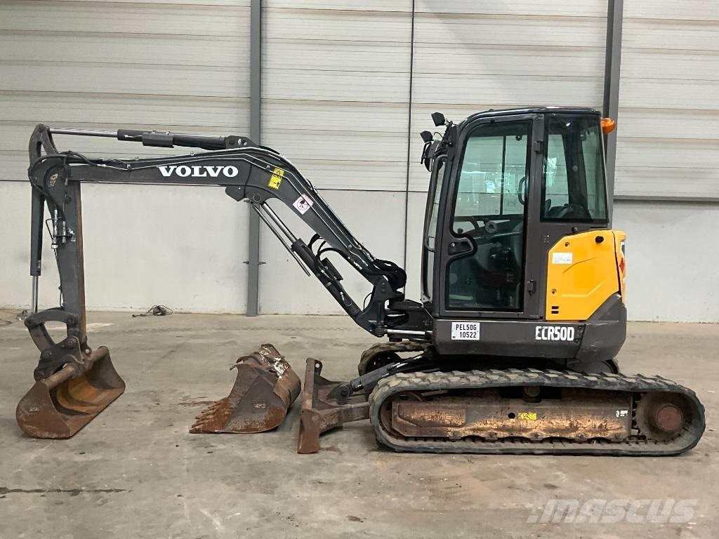 Volvo ECR 50 D حفارات صغيرة أقل من 7 طن (حفارات صغيرة)