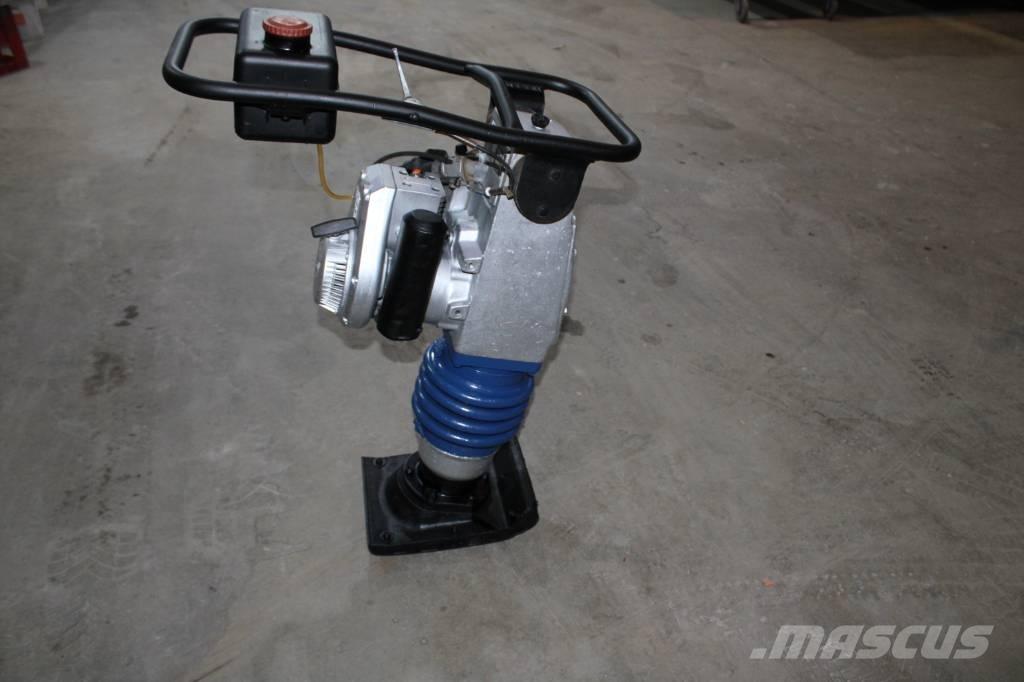 Bomag BT 68 دكاكات أفقية