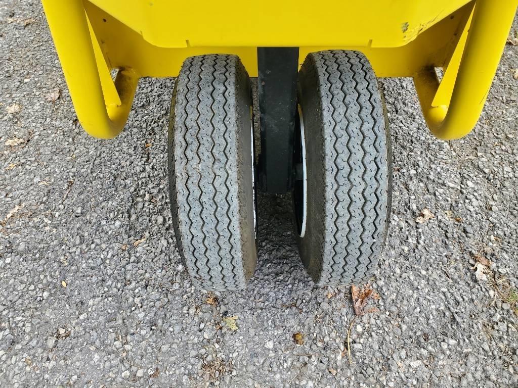 Columbia SC100 شاحنة قاطرة