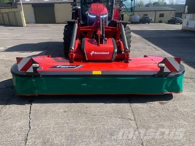 Kverneland 3332FT جزازات مكيفات