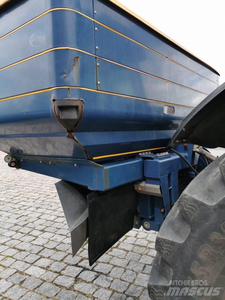 Bogballe M 3 W معدات فرد المواد المعدنية