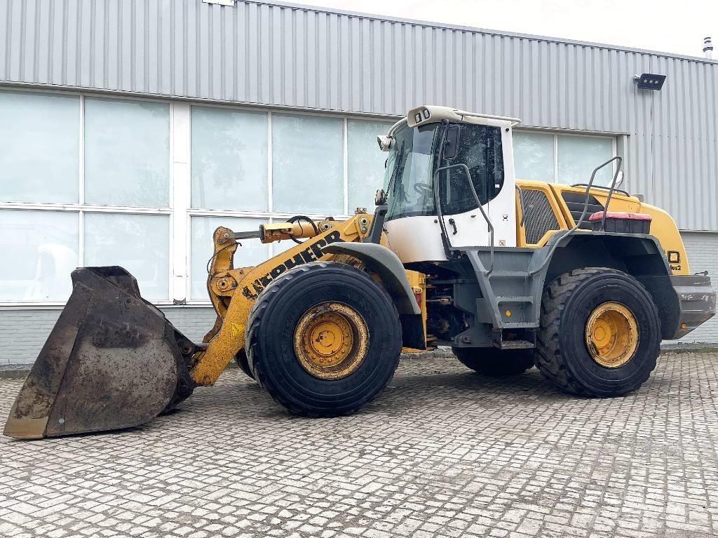 Liebherr L550 لوادر بعجل