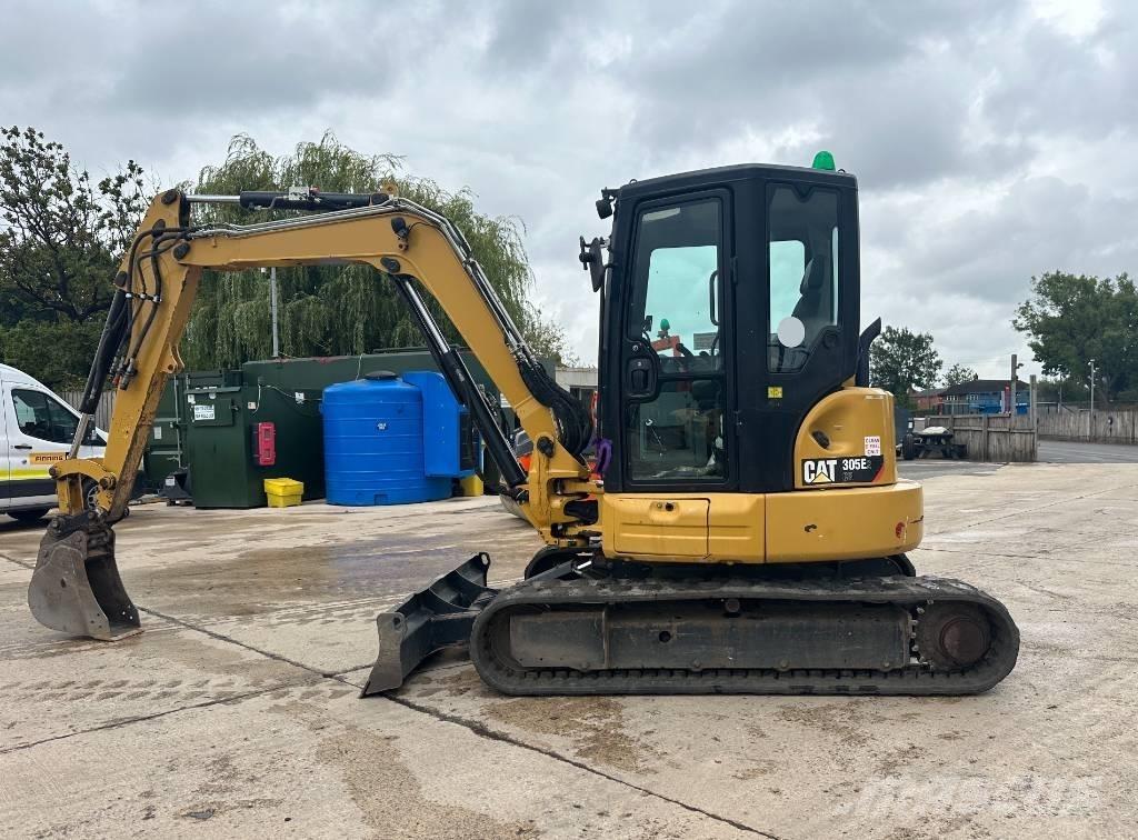 CAT 305 E2 CR حفارات صغيرة أقل من 7 طن (حفارات صغيرة)