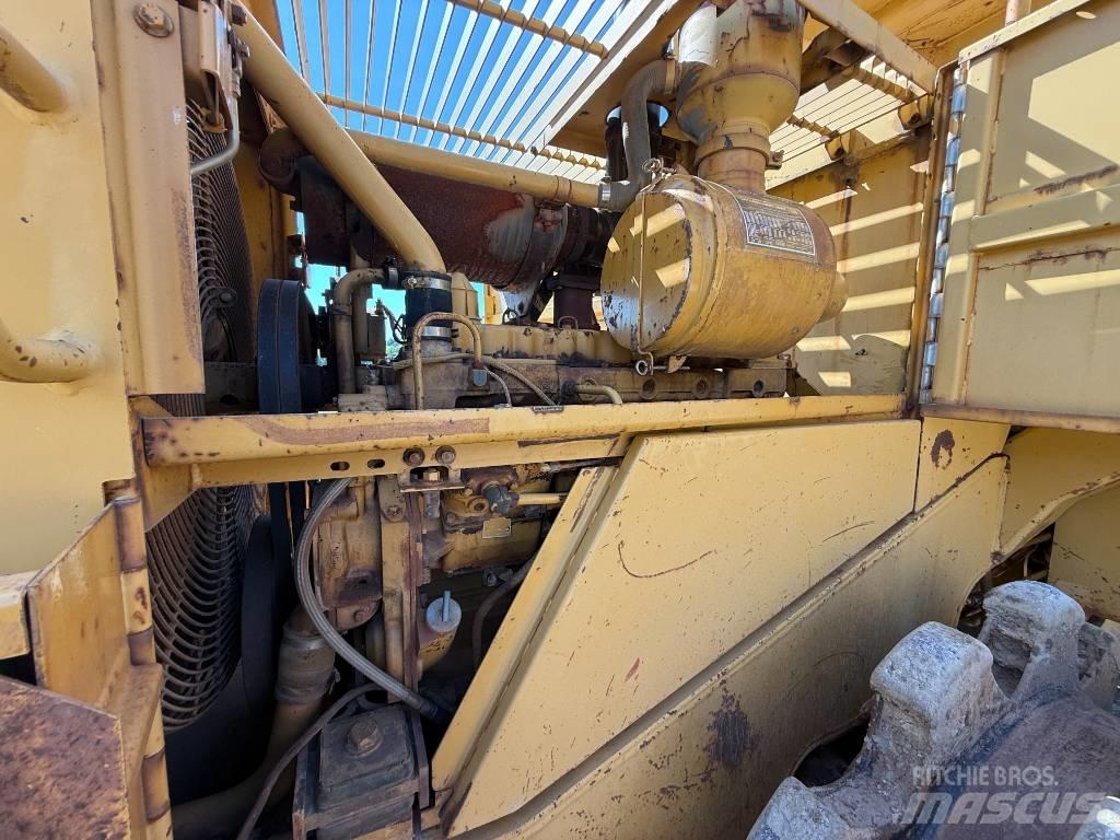 CAT 815 B ضاغطات التربة