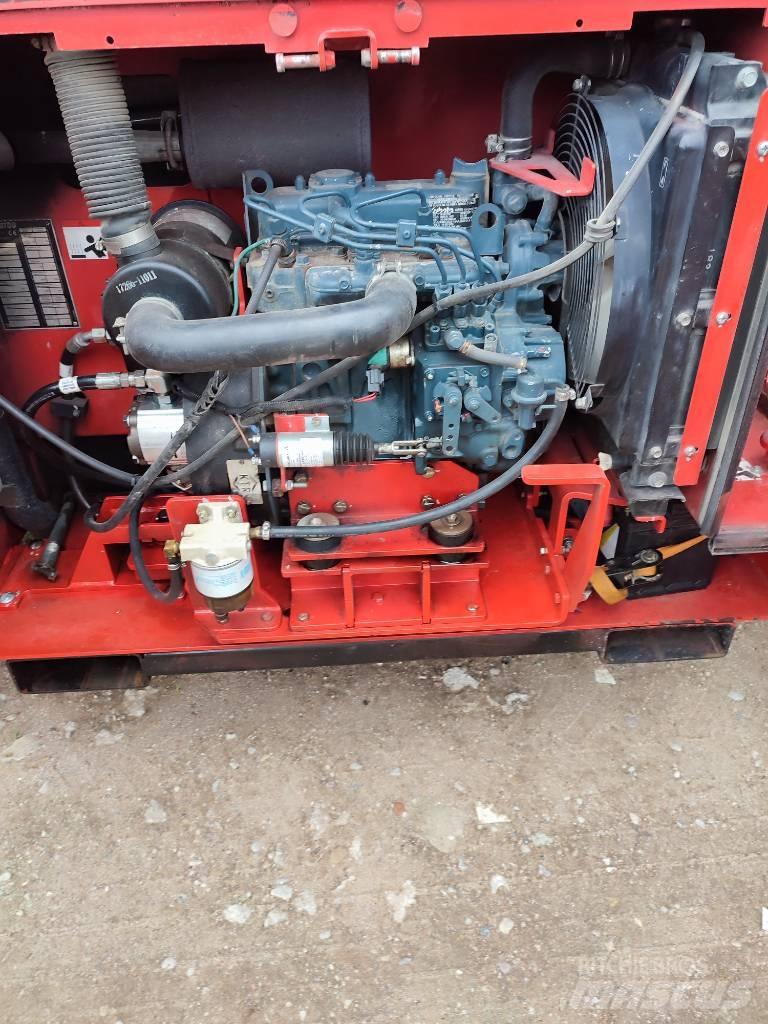 Manitou 120SC-2 رافعات مقصية الشكل