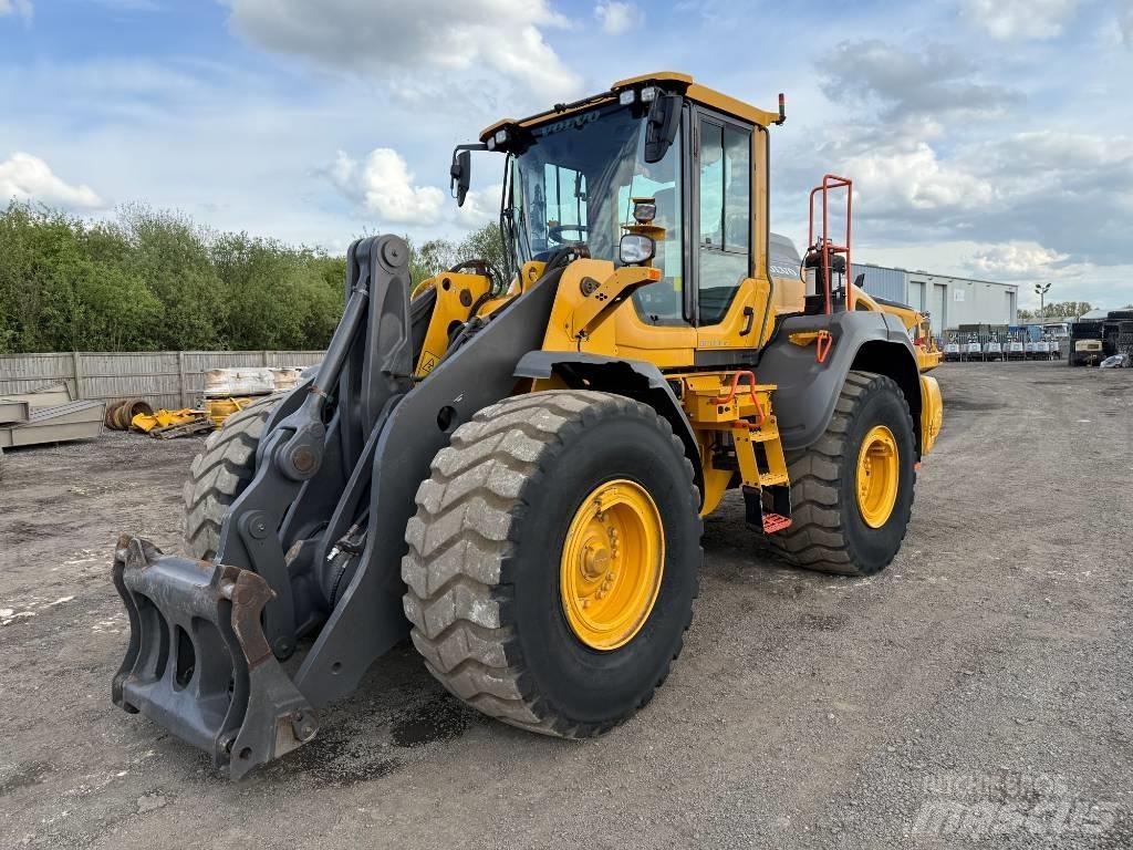 Volvo L 110 H لوادر بعجل