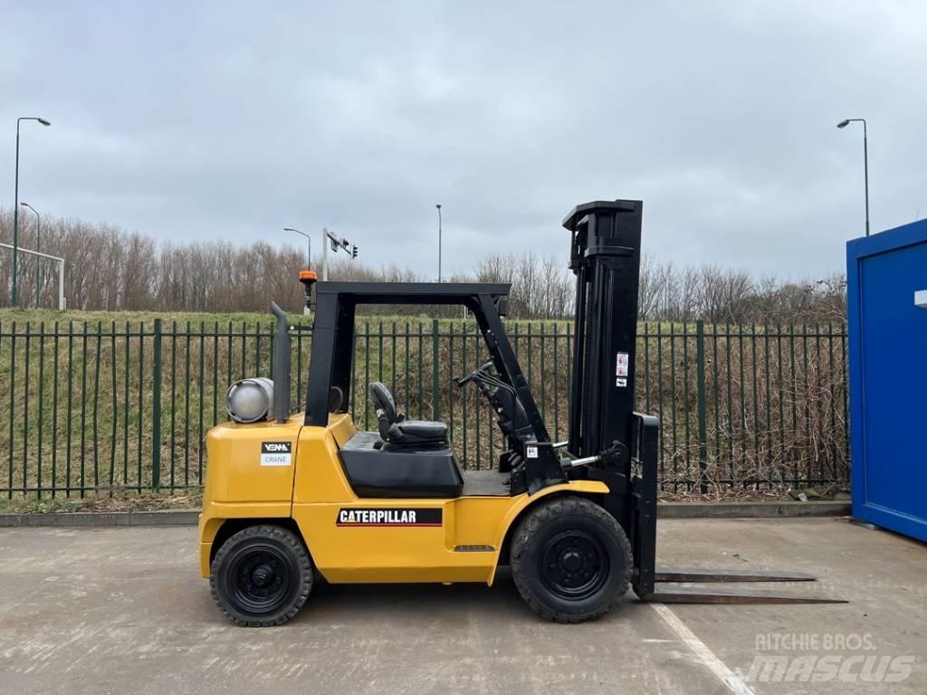 CAT GP 40 K L شاحنات LPG
