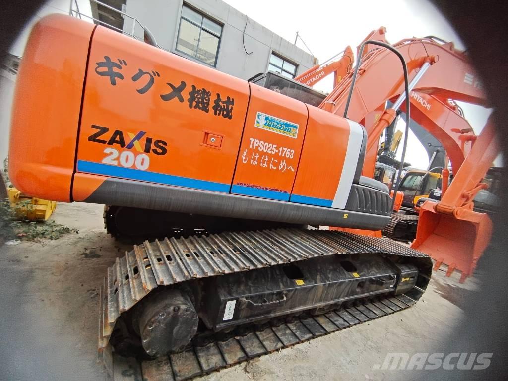 Hitachi ZAXIS 200-3G حفارات زحافة