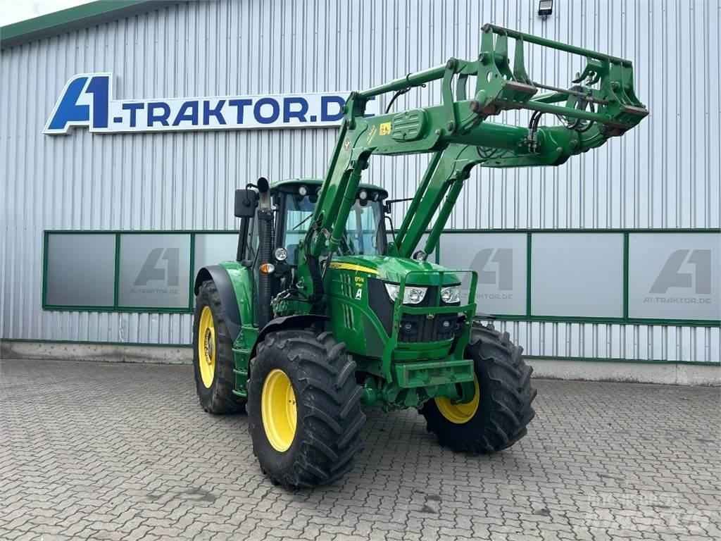 John Deere 6115M الجرارات
