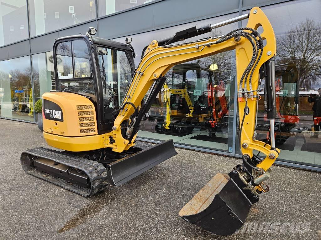 CAT 302.7 D CR حفارات صغيرة أقل من 7 طن (حفارات صغيرة)