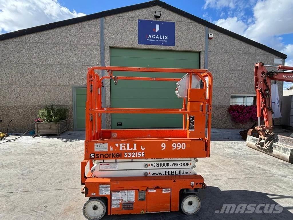 Snorkel S3215E رافعات مقصية الشكل