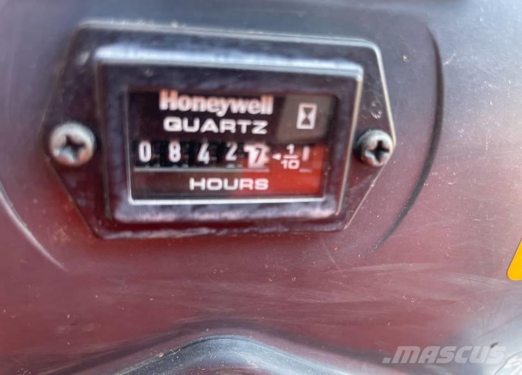 Kubota U 10-3 حفارات صغيرة أقل من 7 طن (حفارات صغيرة)