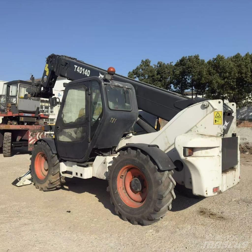 Bobcat T 40.140 مناولات متداخلة