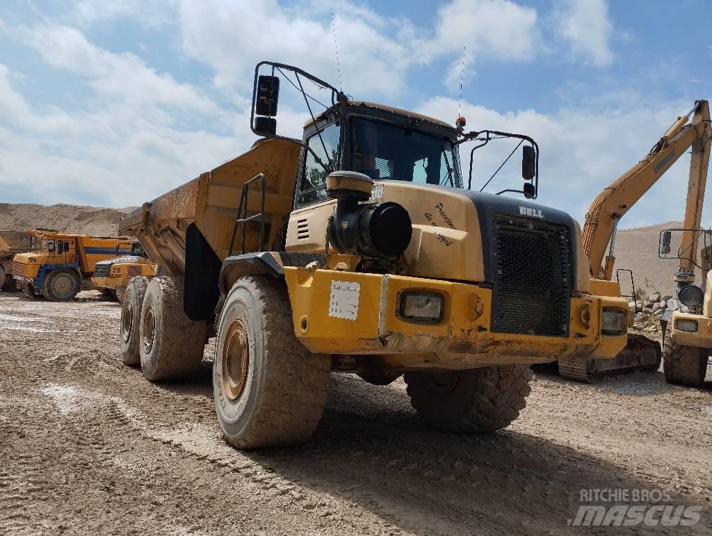 Bell B 40 D ساحبات مفصلية