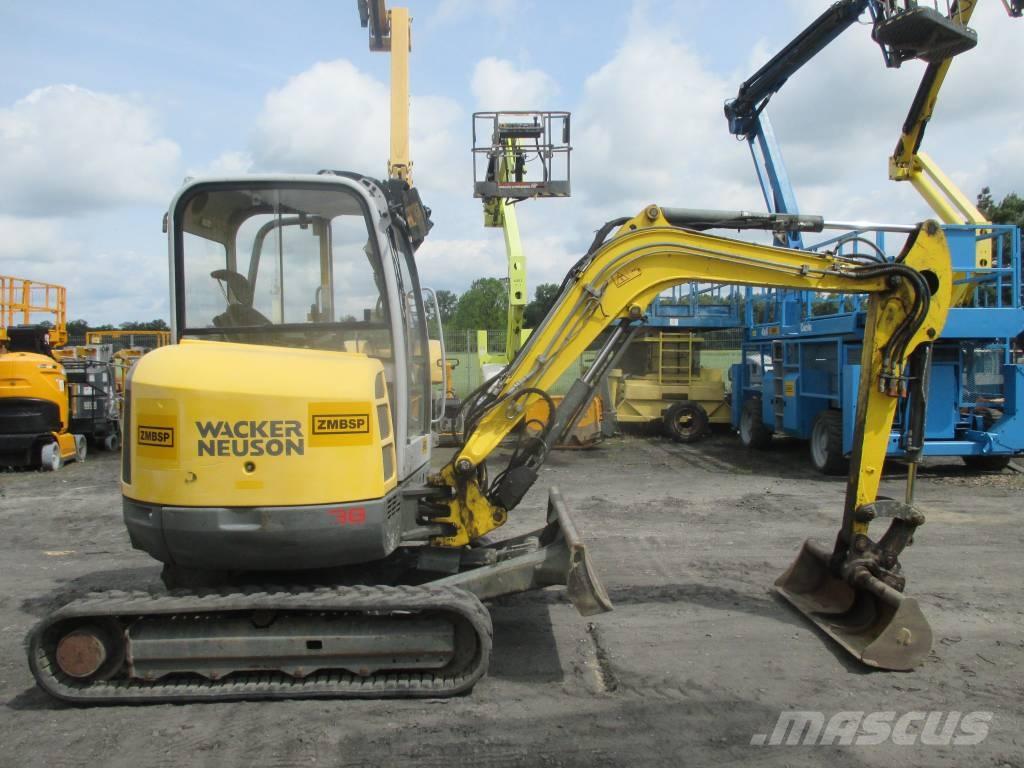 Wacker Neuson EZ 38 حفارات زحافة