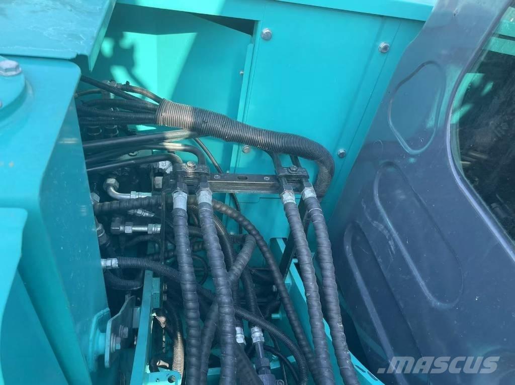 Kobelco SK 75 حفارات زحافة