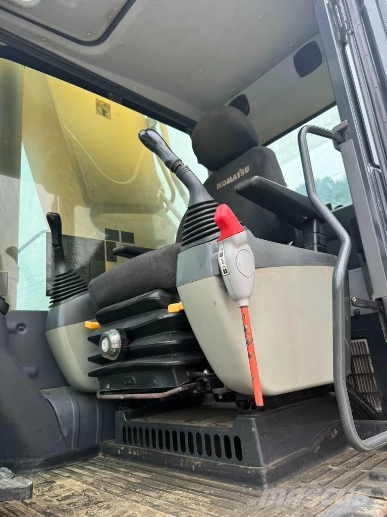 Komatsu PC 400-8 حفارات زحافة
