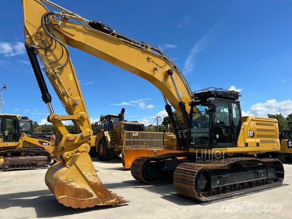 CAT 340 حفارات زحافة