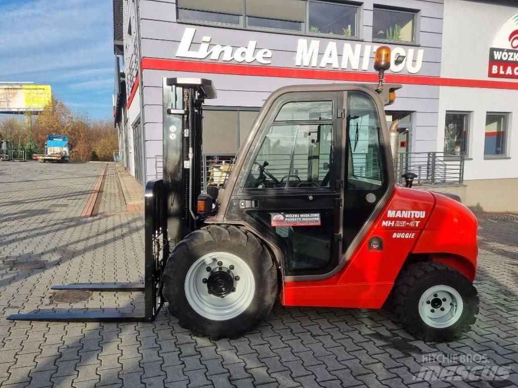 Manitou MH 25.4 T شاحنات الطرق الوعرة