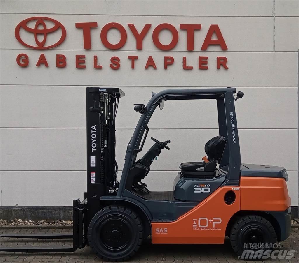 Toyota 52-8FDF30 شاحنات الديزل