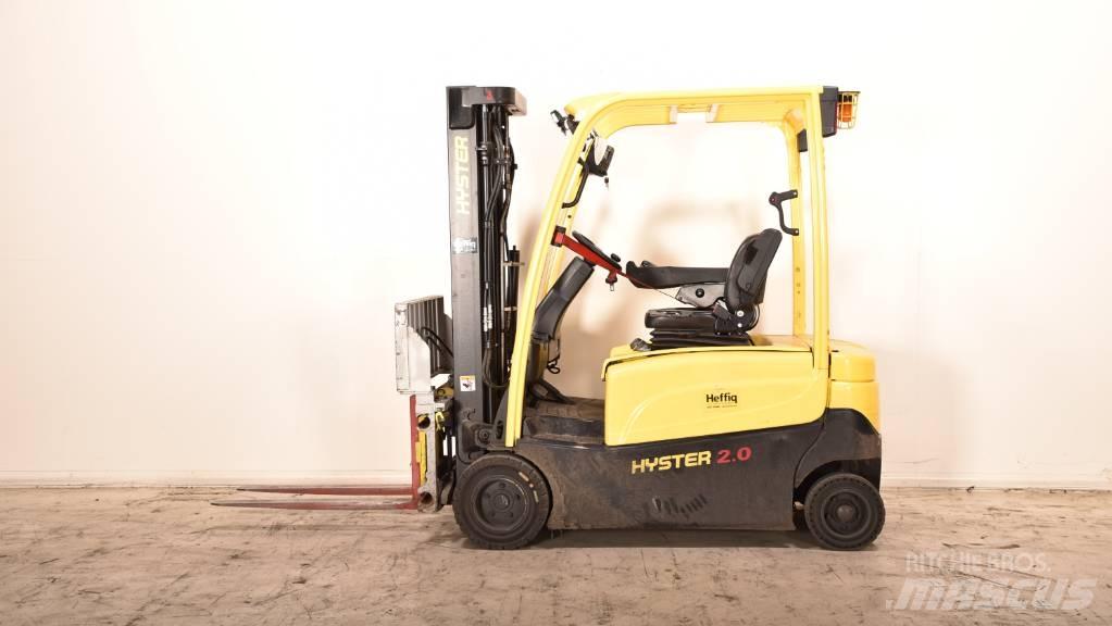 Hyster J 2.0 XN LWB شاحنات ذات رافعات شوكية تعمل بالكهرباء