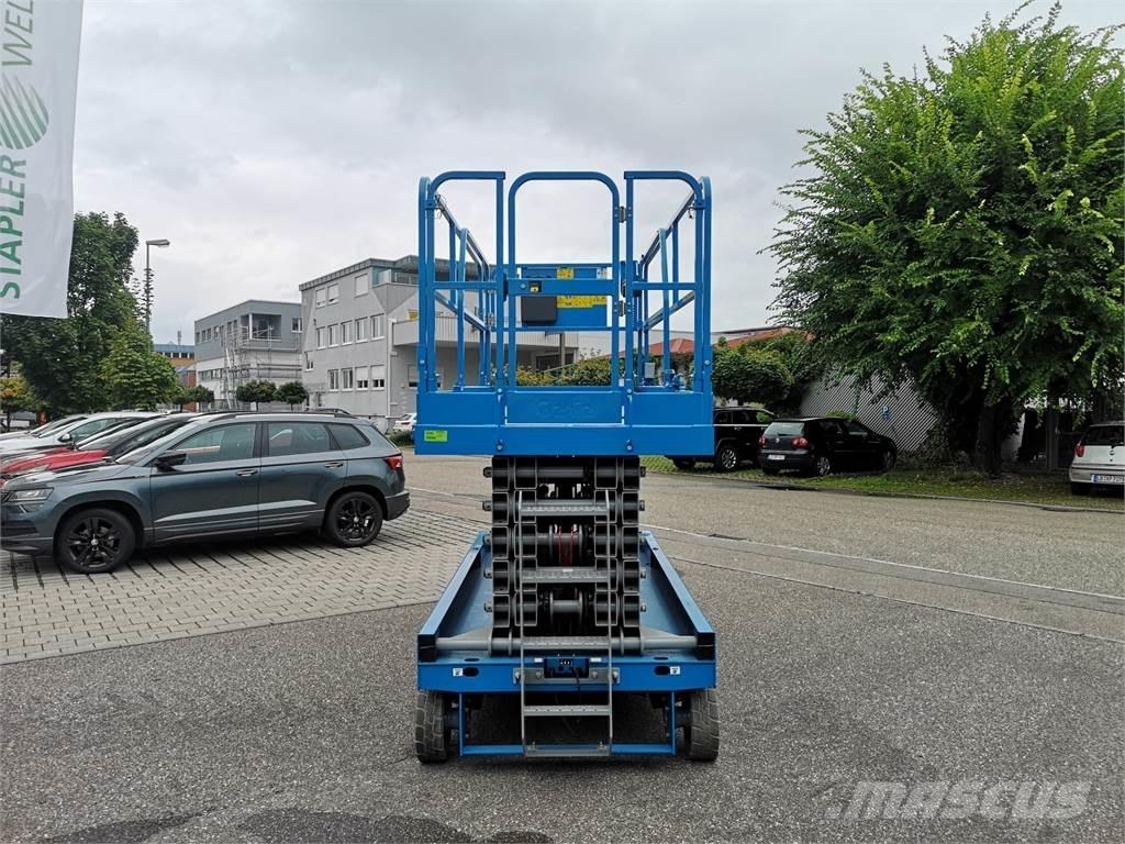 Genie GS-3369 RT رافعات مقصية الشكل