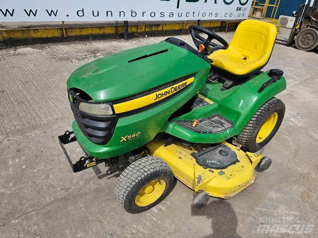 John Deere X 540 جرارات مدمجة