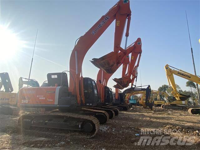 Hitachi ZX 240 H حفارات زحافة